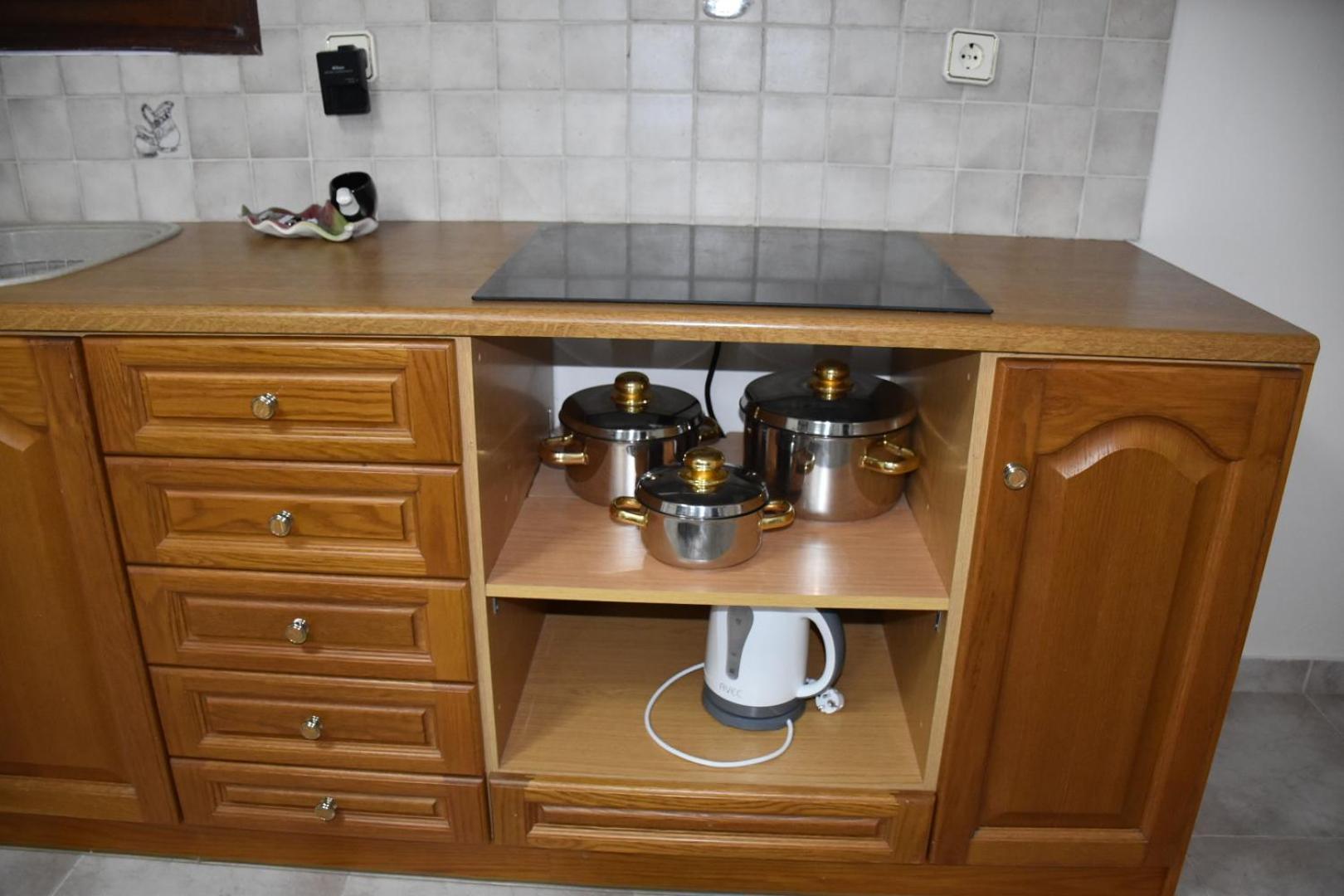 Val'S Place Mytilene ภายนอก รูปภาพ